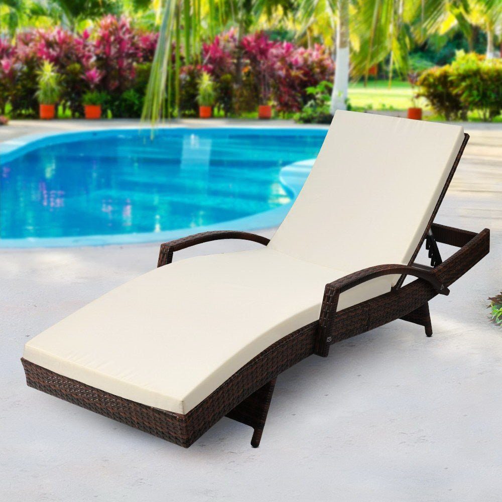 Sun Lounge Outdoor Wicker Lounger - Brown & Beige