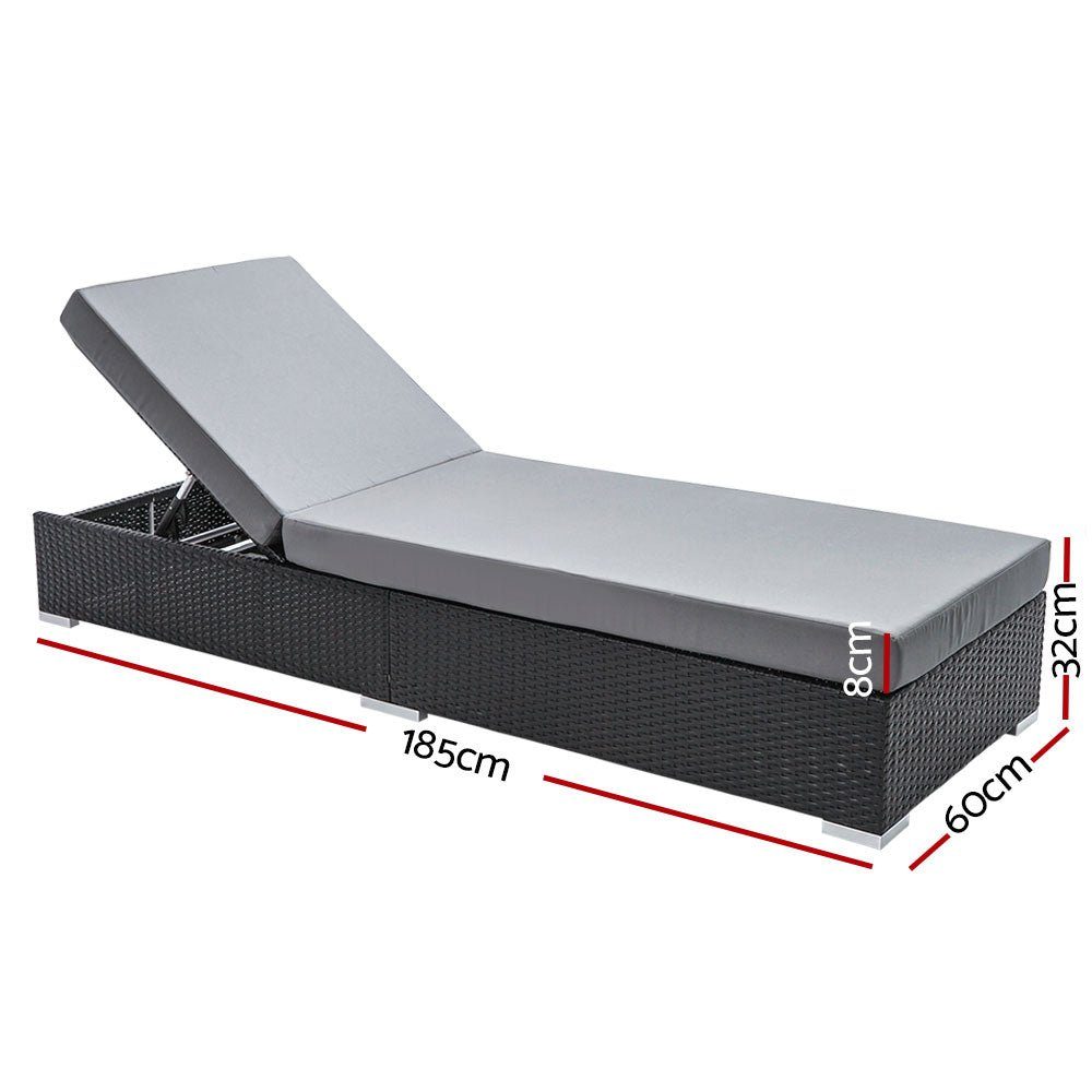 Sun Lounge with Extra Beige & Red Covers Rattan - Single Bed