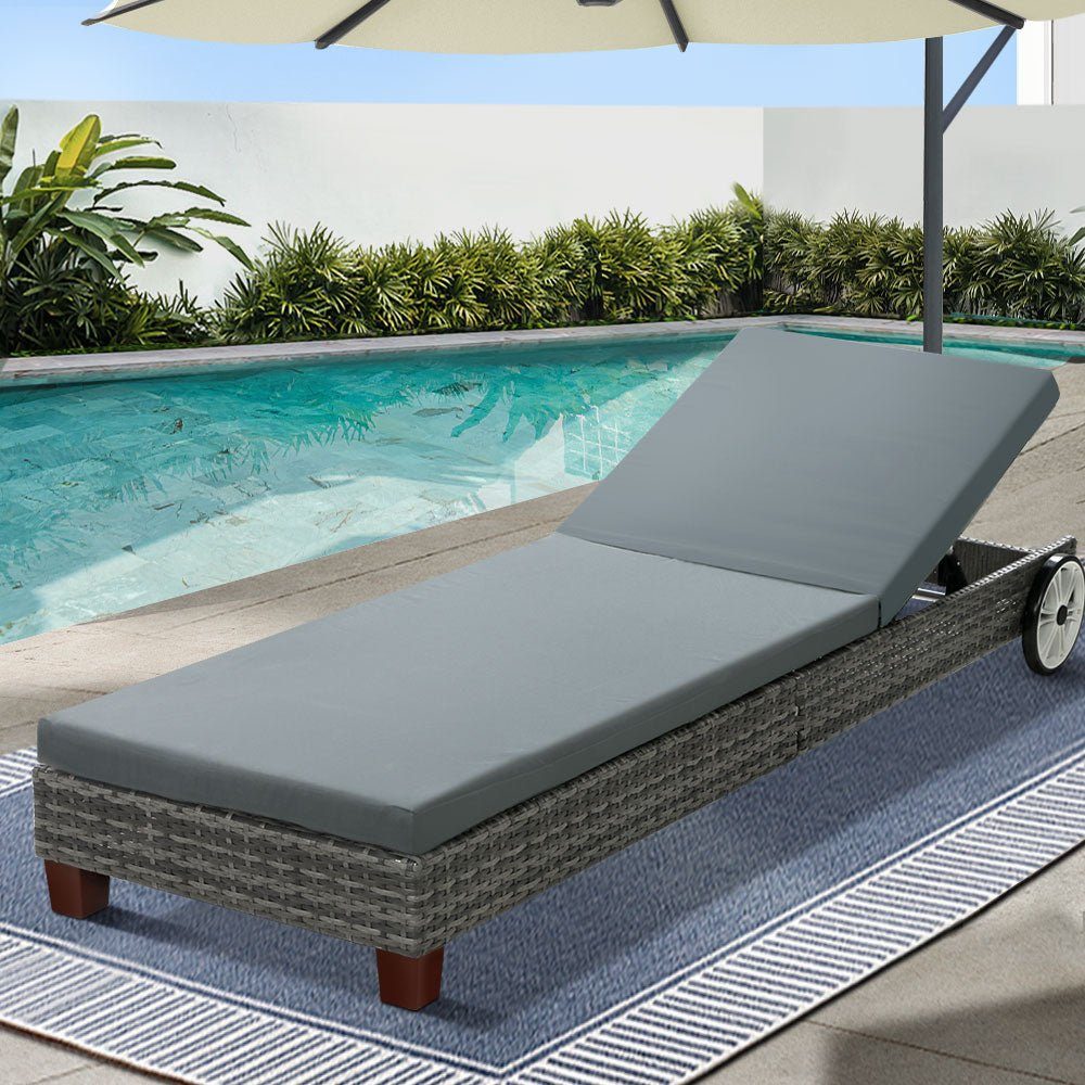 Sun Lounge Wicker Lounger Day Bed Wheel Patio Outdoor Furniture Grey